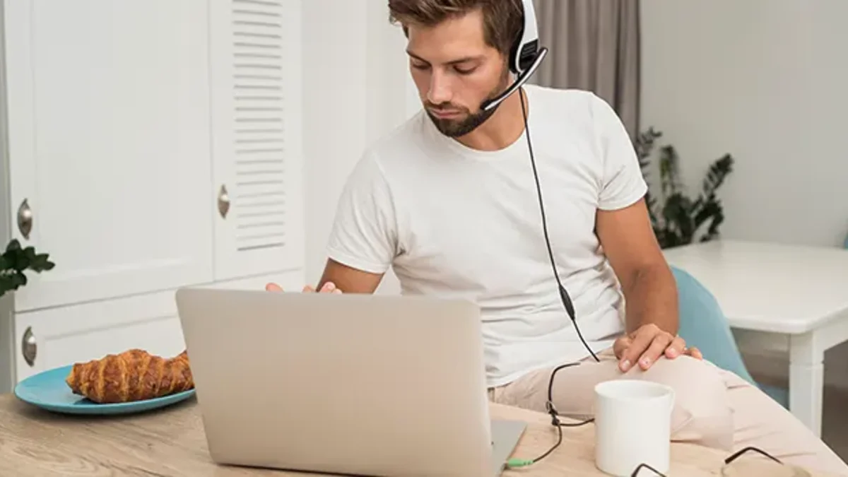 How Working from Home Impacts Mental Health: Positives and Negatives