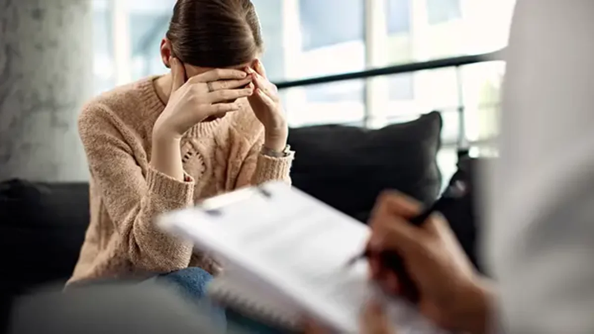 Illness Anxiety Disorder: Symptoms, Causes, and Treatment