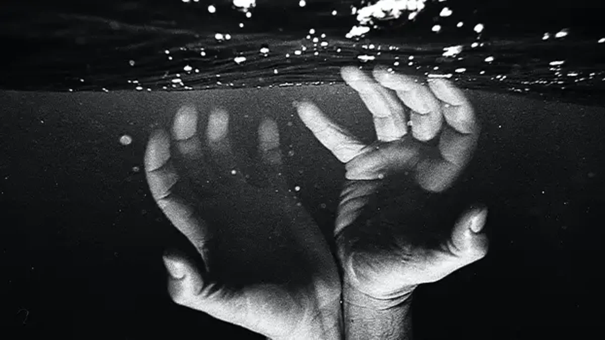 Thalassophobia: Causes, Triggers, Symptoms, and Treatment